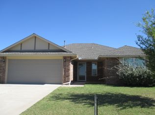 4204 Red Apple Ter, Moore, OK 73160