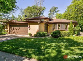 621 Knox Ave, Wilmette, IL