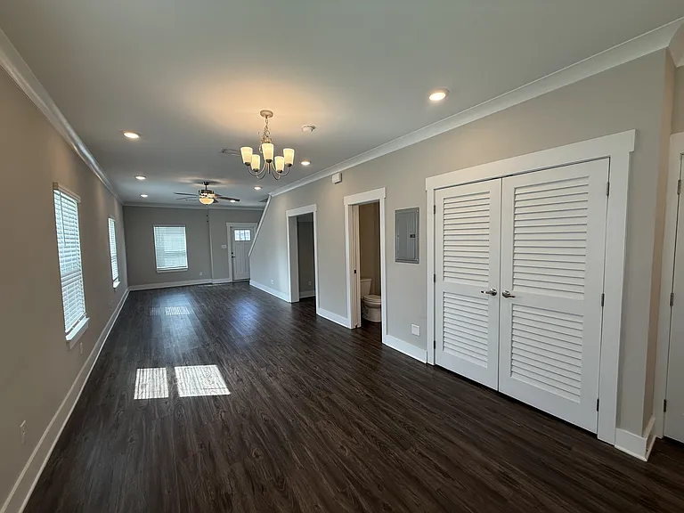 202 Date Palm Ln #1 — Photo 7