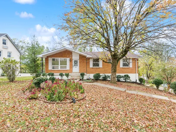 3921 Plantation Dr, Hermitage, TN 37076