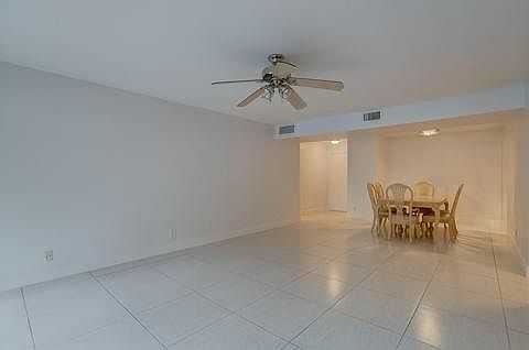 5th image of 4000 N Hills Dr APT 6