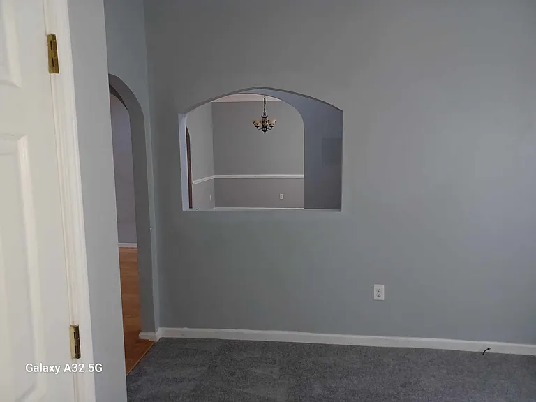 108 Adlett Ln — Photo 9