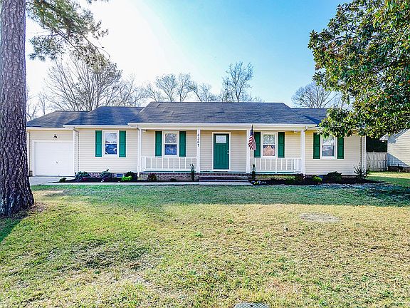 3rd image of 6367 Hawfield Dr