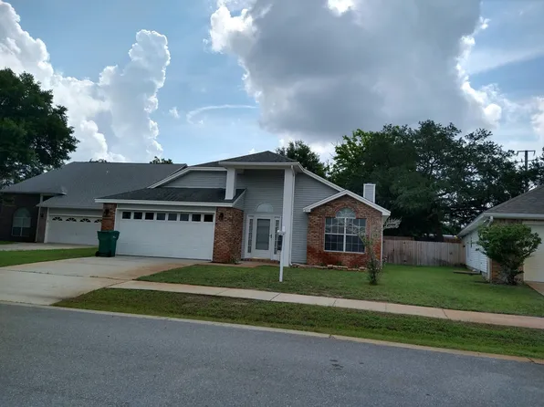 877 Brande Ct, Shalimar, FL 32579