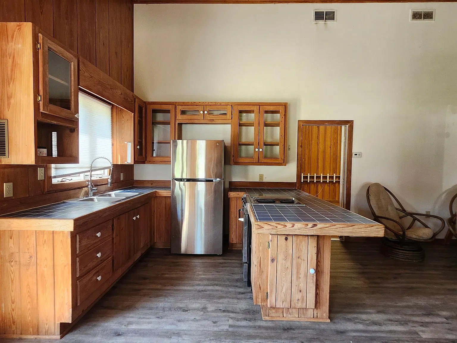 2 bed, 576 sqft, $1,500 — Photo 4