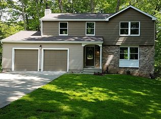 584 Maplebrook Cir, Munroe Falls, OH 44262