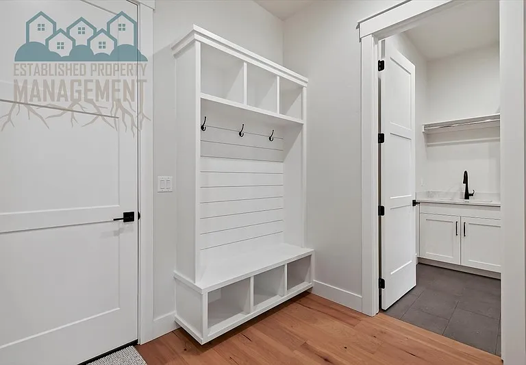 10642 W Lothbury Dr — Photo 25