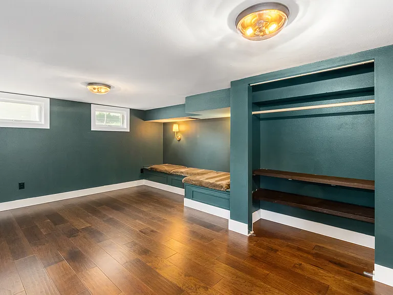 3440 Powderhorn Cir — Photo 36