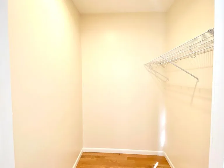 111 Abeel St — Photo 12