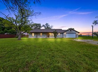 5745 FM 471 N, Rio Medina, TX 78066