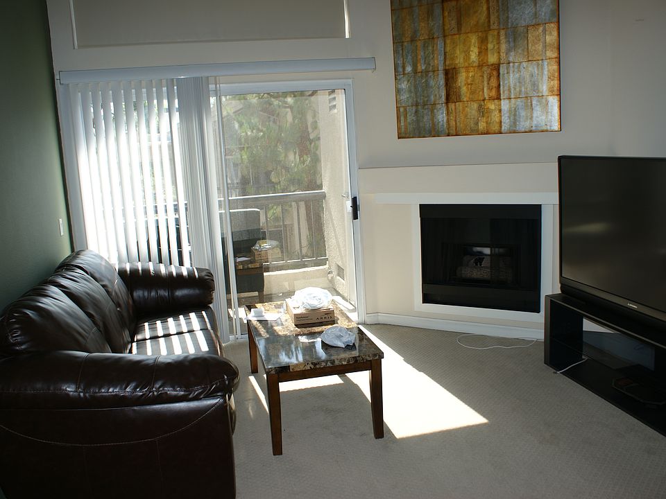 1st image of 21450 Burbank Blvd APT 319