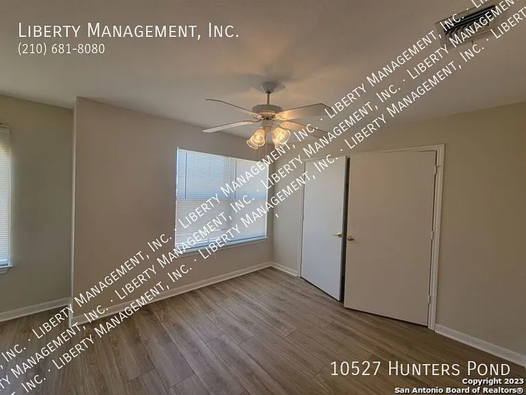 10527 Hunters Pond — Photo 12