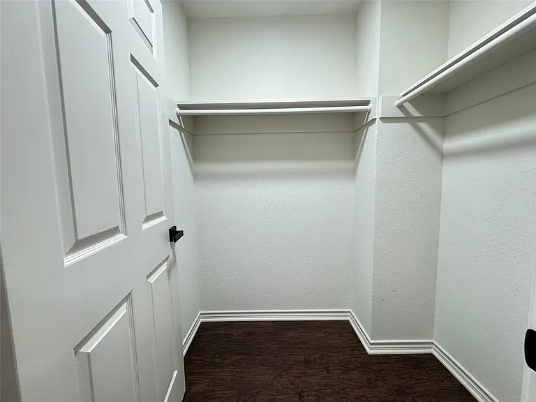 3811 Stockbridge Dr — Photo 18