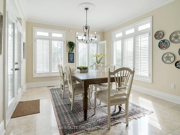 7 Scott Dr #UPPER — Photo 19
