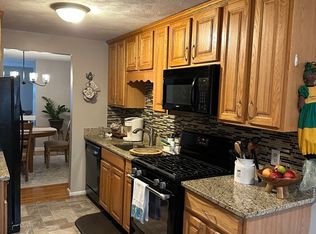 31 Blithewood Ave APT 501, Worcester, MA 01604