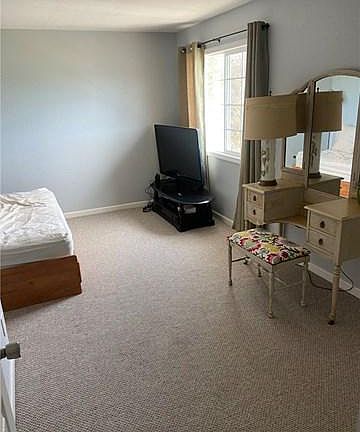 3rd image of 8104 Mulberry Pl