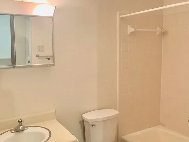 LBJ Apartments — Photo 18