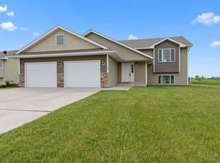 340 Fawn Meadows Way NE, Pine City, MN 55063