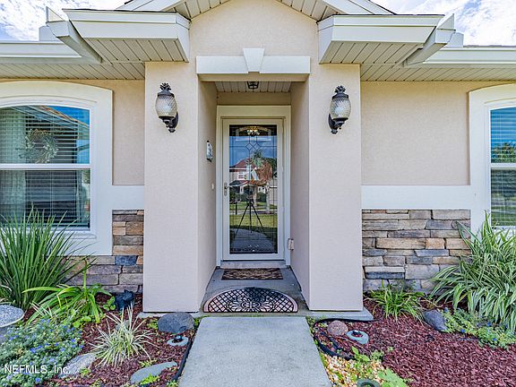 4th image of 2653 ROYAL POINTE Drive