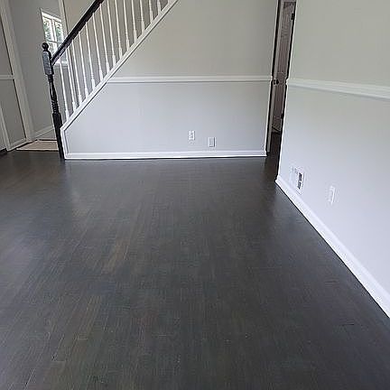 5th image of 45 Tappen St