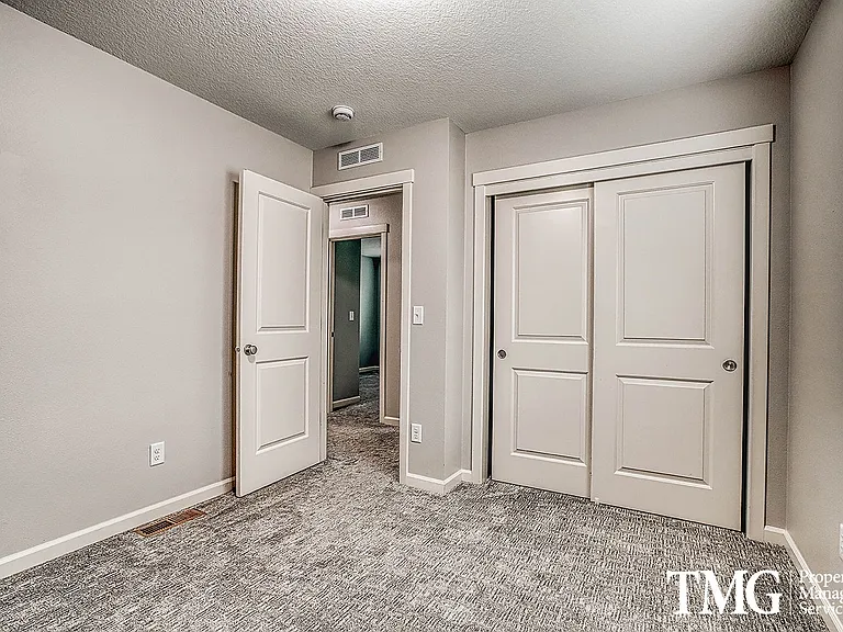 6705 NE 53rd Pl — Photo 18