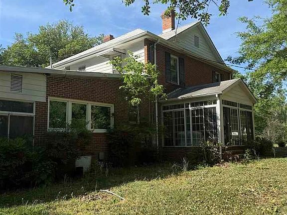 5th image of 406 E Main St