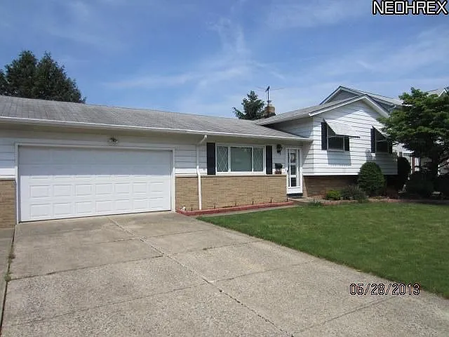 6388 Middlebrook Blvd photo 1