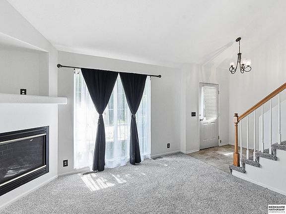 3rd image of 4215 N 170th St