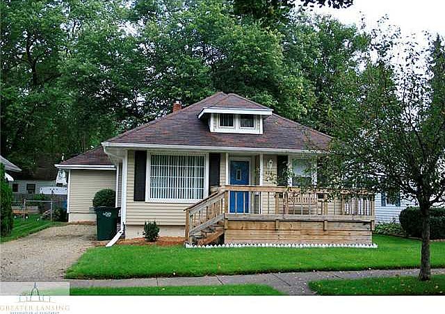 1st image of 625 E Willard Ave