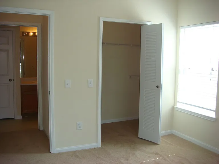 447 W Longleaf Dr #708 — Photo 7