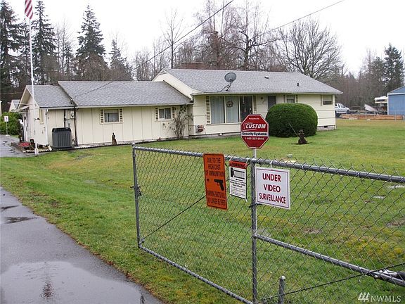 3rd image of 11505 Vickery Ave E