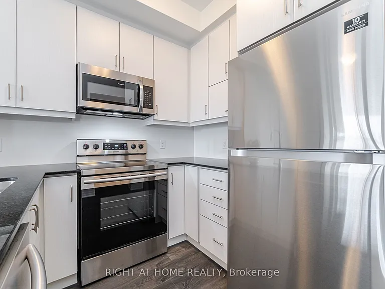 128 Grovewood Cmn #119 — Photo 15