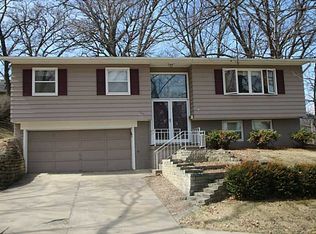 3617 Lynbrook Dr NE, Cedar Rapids, IA