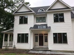 128 Hayward St, Hopkinton, MA 01748