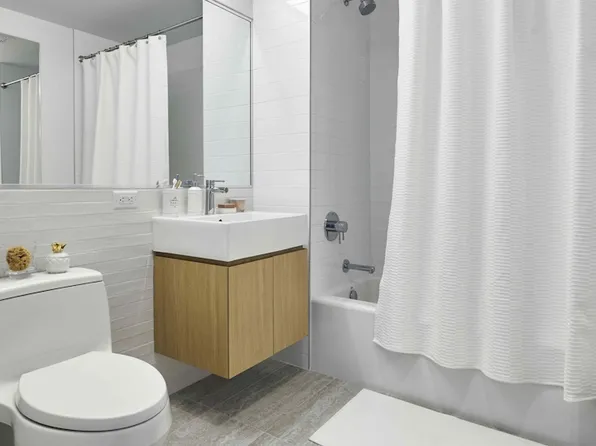 10 Halletts Point image 18 of 68