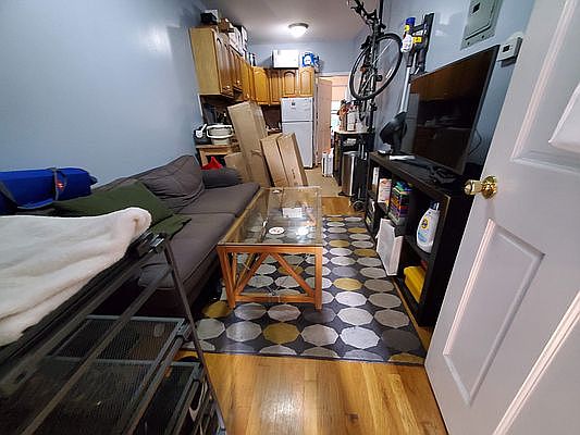 2nd image of 528 6th Ave APT 2R