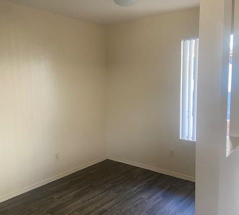 3rd image of 1407 N 85th Pl #101