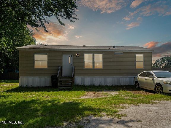 4th image of 8649 ALEXA Lane