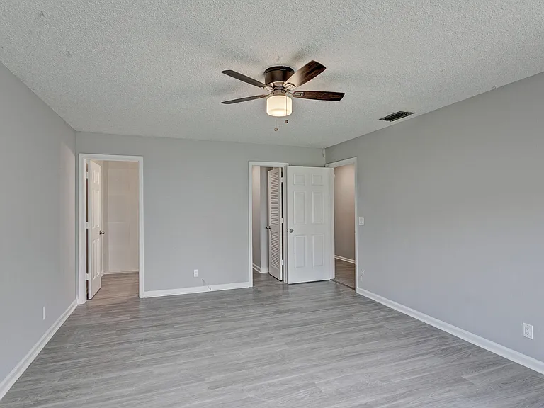 9186 Roan Ln — Photo 15