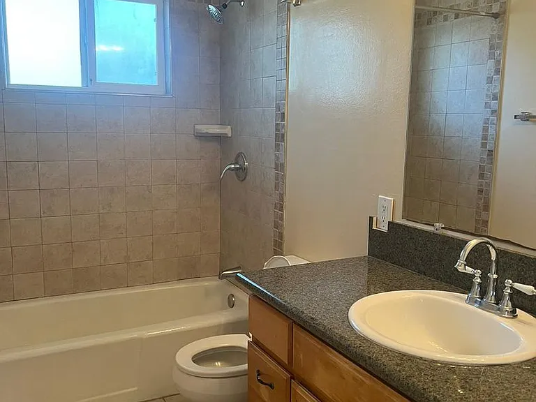 331 Alhambra Blvd — Photo 10