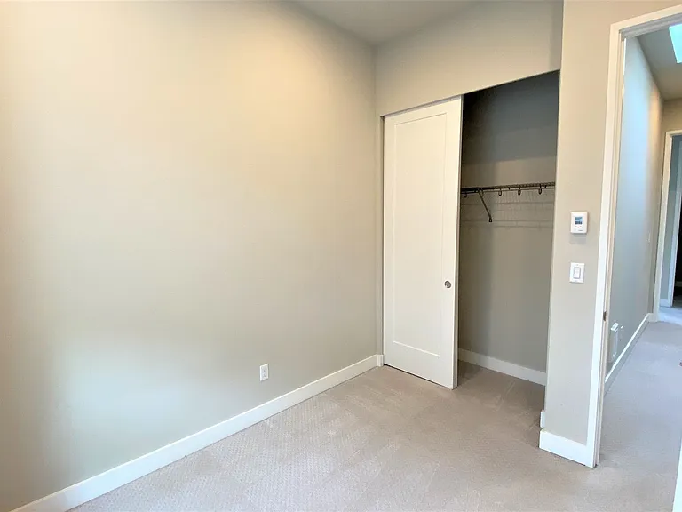 16378 NE 12th Pl — Photo 13