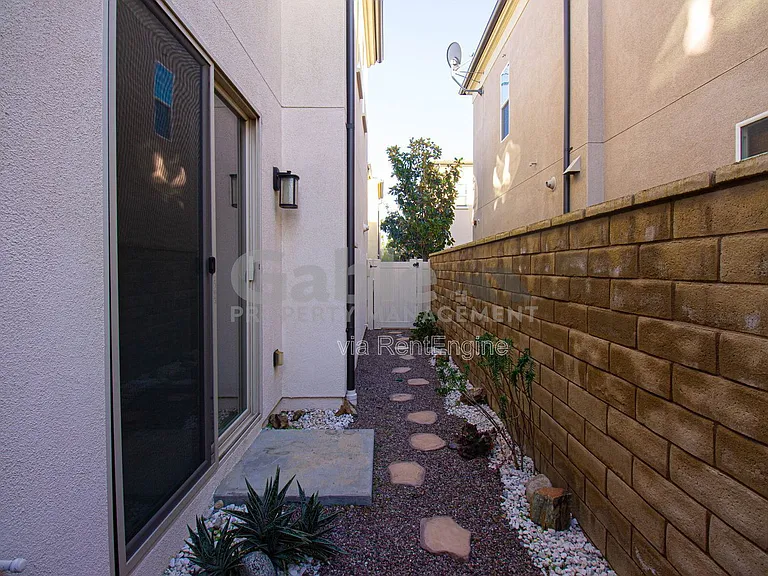 21916 Moveo Dr — Photo 19