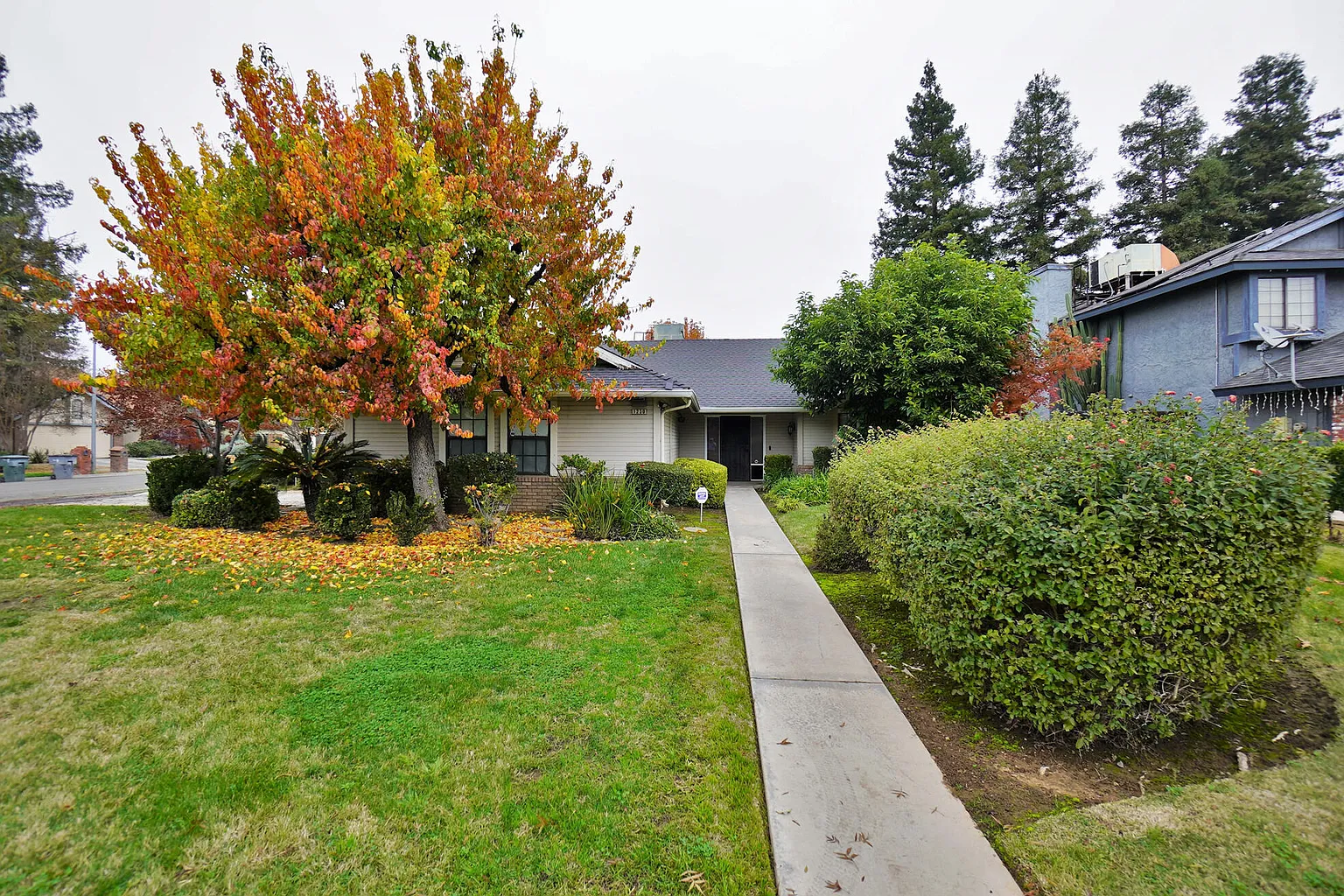 1230 W Sierra Avenue photo 1