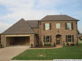 3502 Magnolia Glenn Dr, Southaven, MS 38672