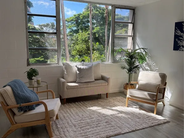 98-1042 Moanalua Rd #2201, Aiea, HI 96701