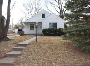 815 SW Orleans St, Topeka, KS 66606