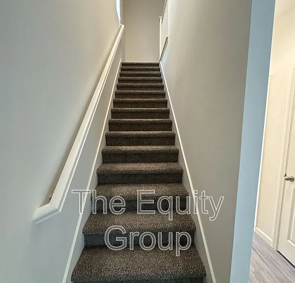 723 S Pinkham #102 — Photo 15