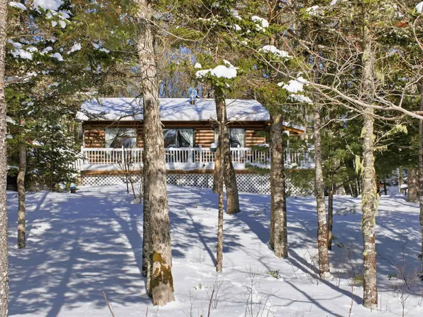 222 Dean Lake Rd, Queens, NS B0T 1B0