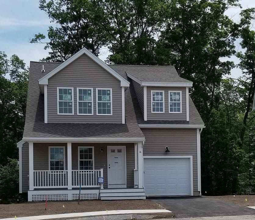 1st image of 11 Bicknell Cir #11