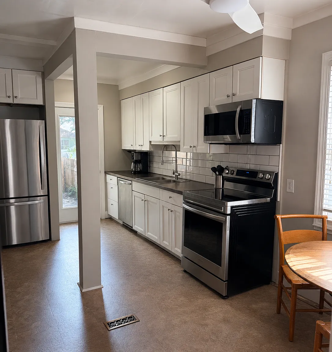 4 bed, 1813 sqft, $2,600 — Photo 2